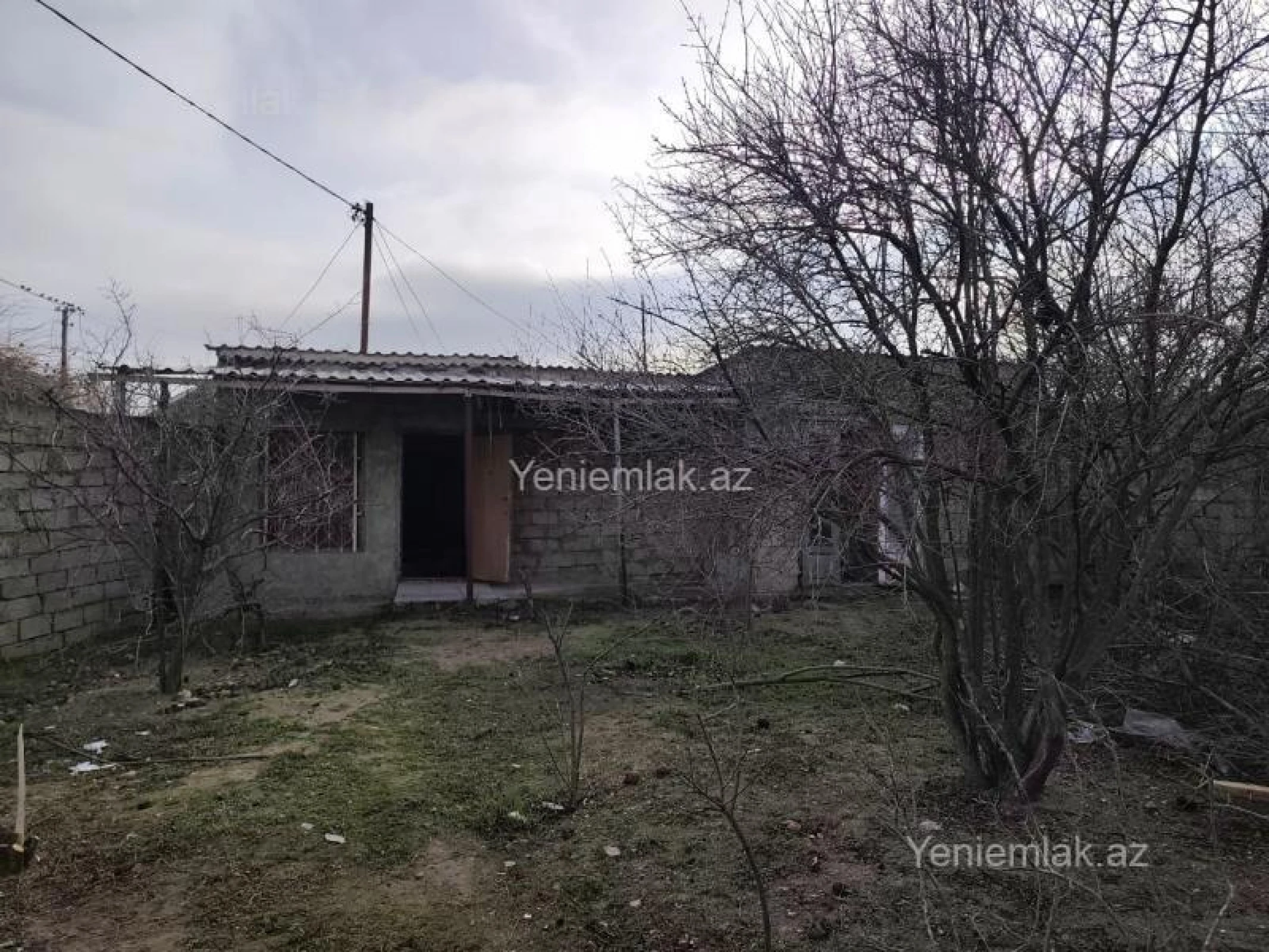 Satılır 1 otaqlı həyət evi 20 m²