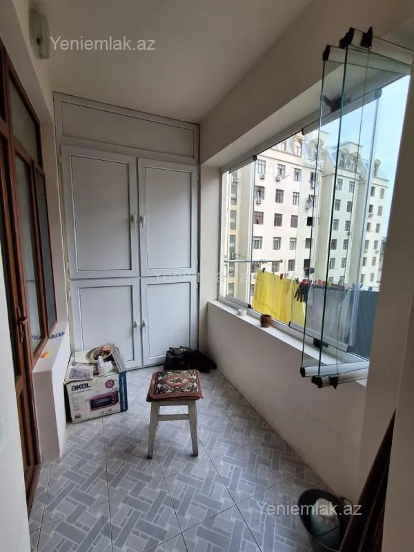 Satılır 3 otaqlı yeni tikili 100 m²