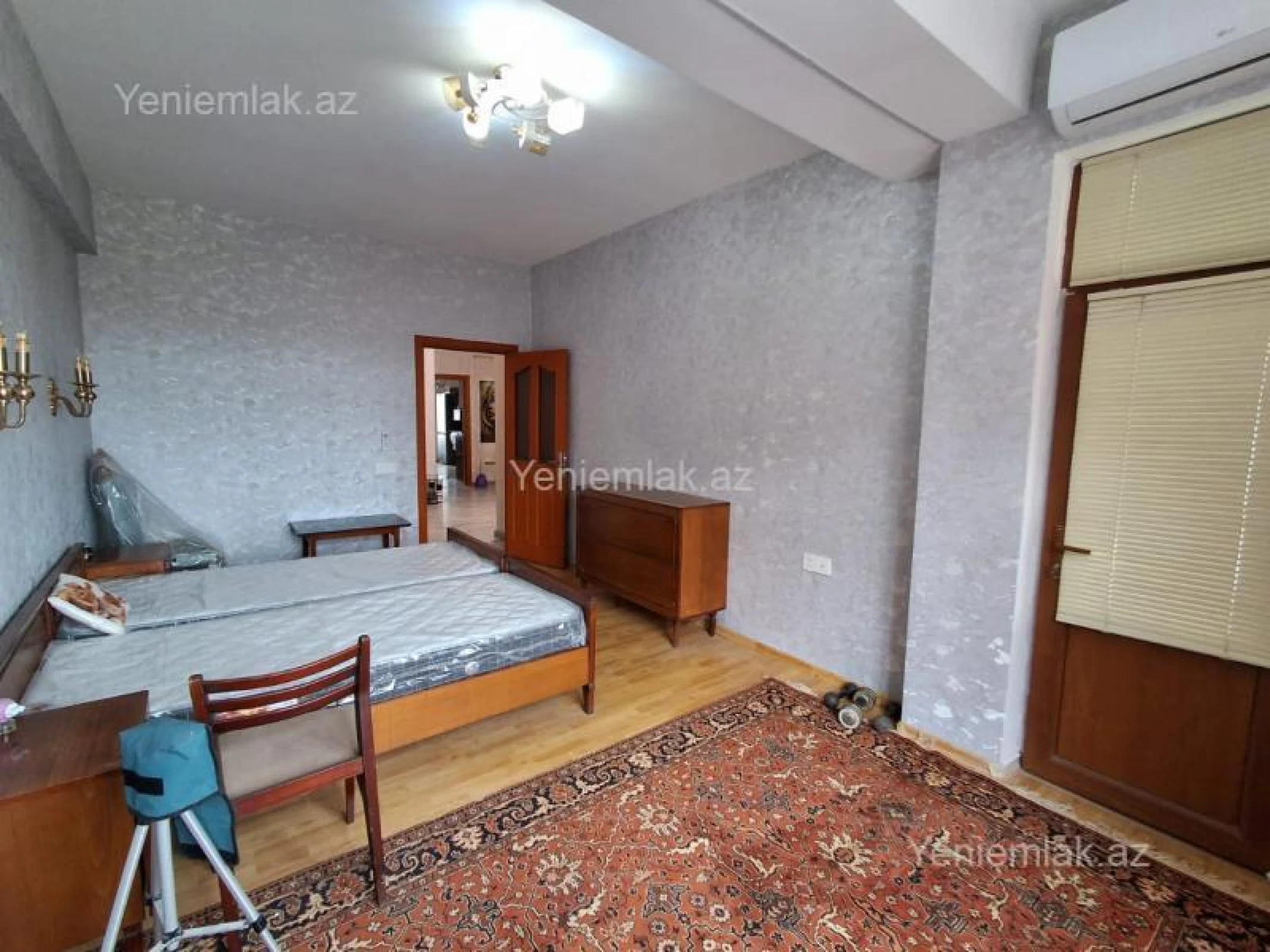 Satılır 3 otaqlı yeni tikili 100 m²