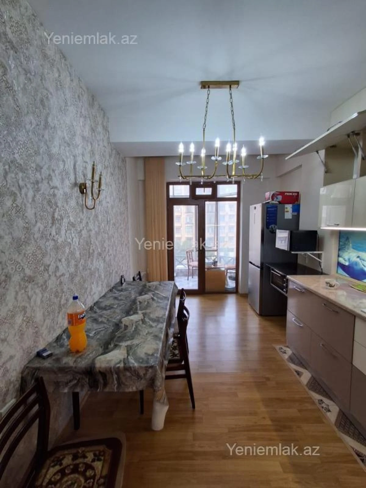 Satılır 3 otaqlı yeni tikili 100 m²