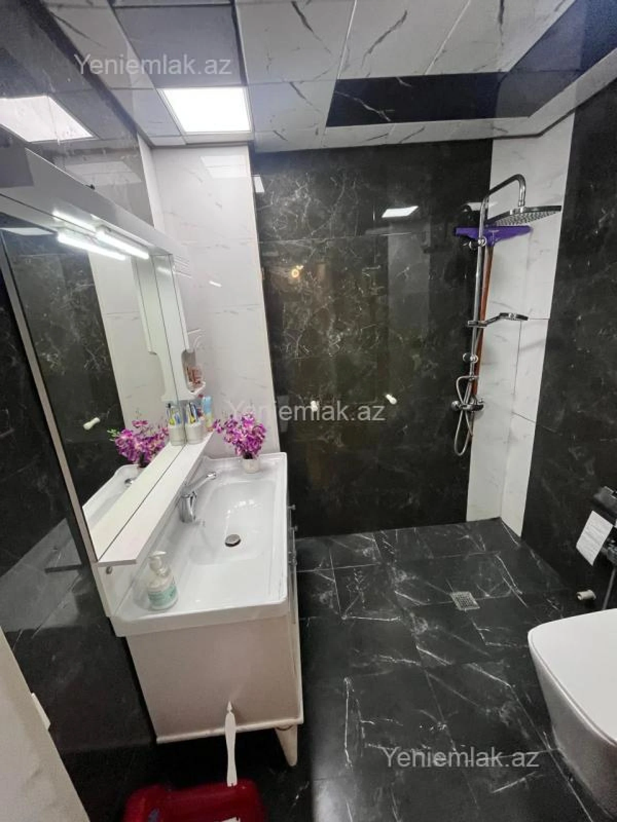 Satılır 3 otaqlı yeni tikili 85 m²