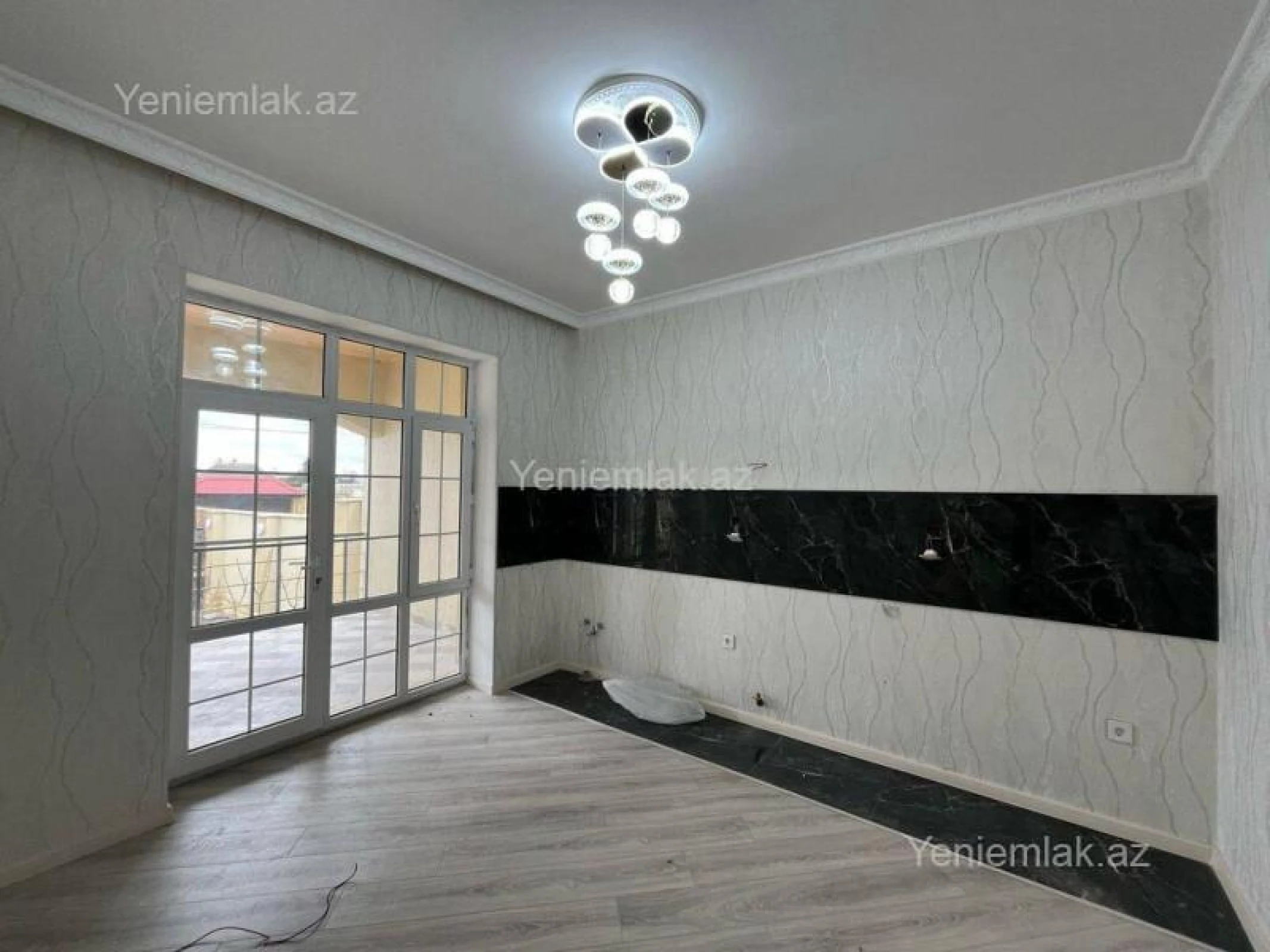 Satılır 2 otaqlı yeni tikili 50 m²