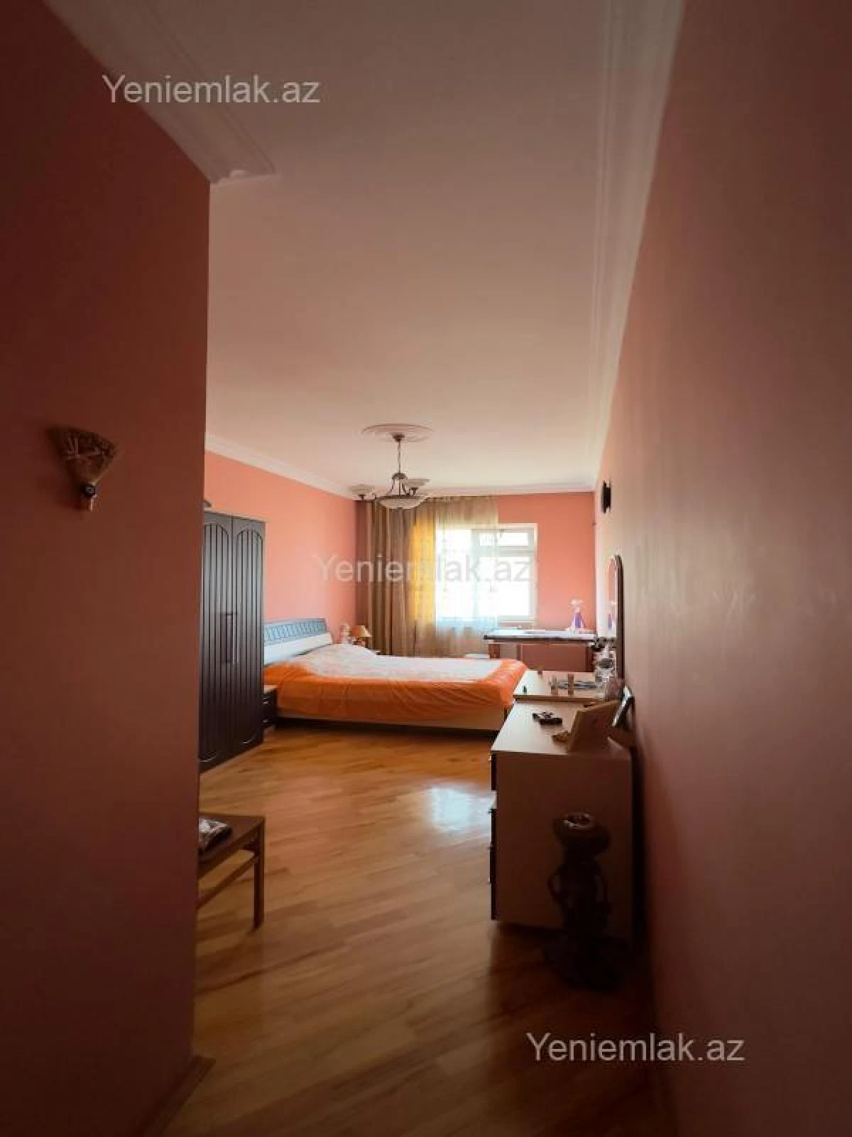 Satılır 4 otaqlı yeni tikili 145 m²