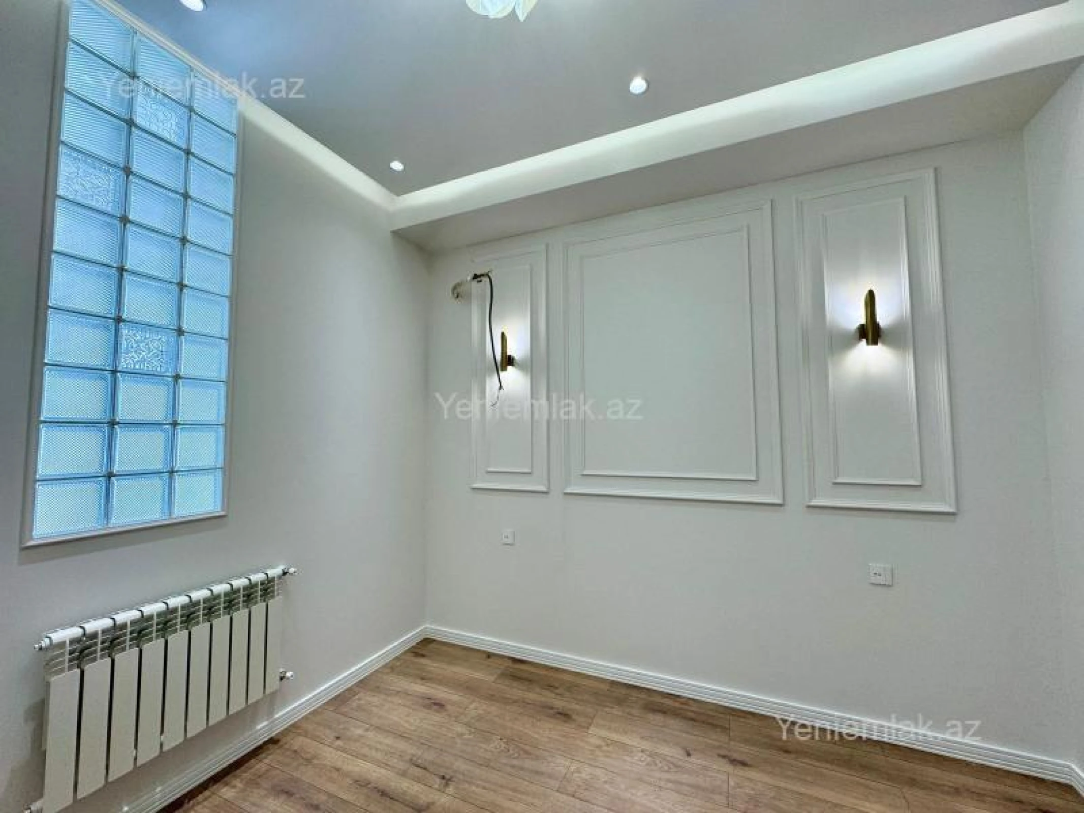 Satılır 2 otaqlı yeni tikili 72 m²