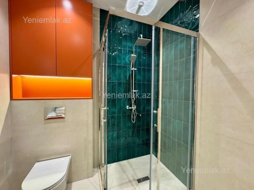 Satılır 2 otaqlı yeni tikili 72 m²