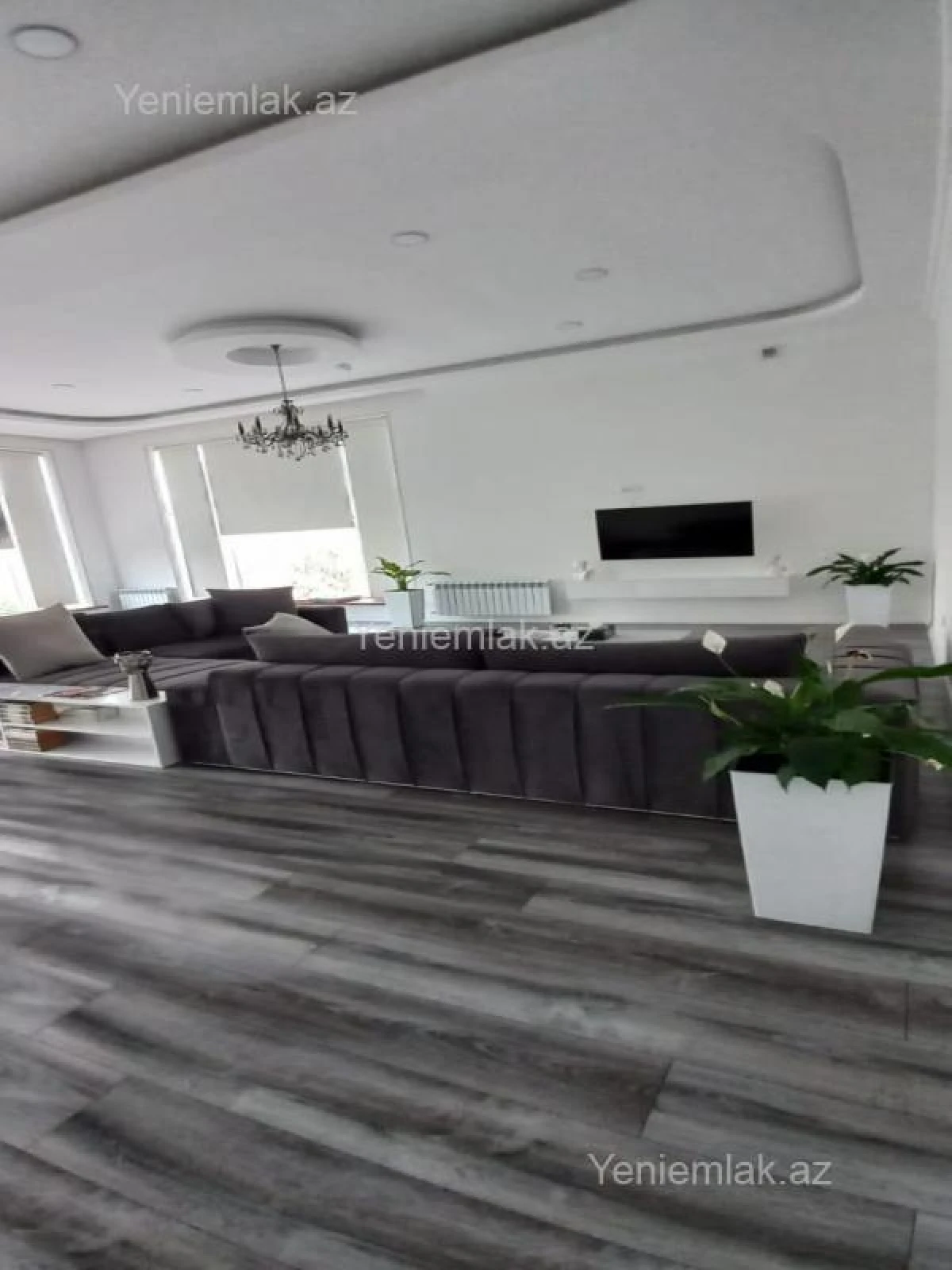 Satılır 7 otaqlı həyət evi 500 m²