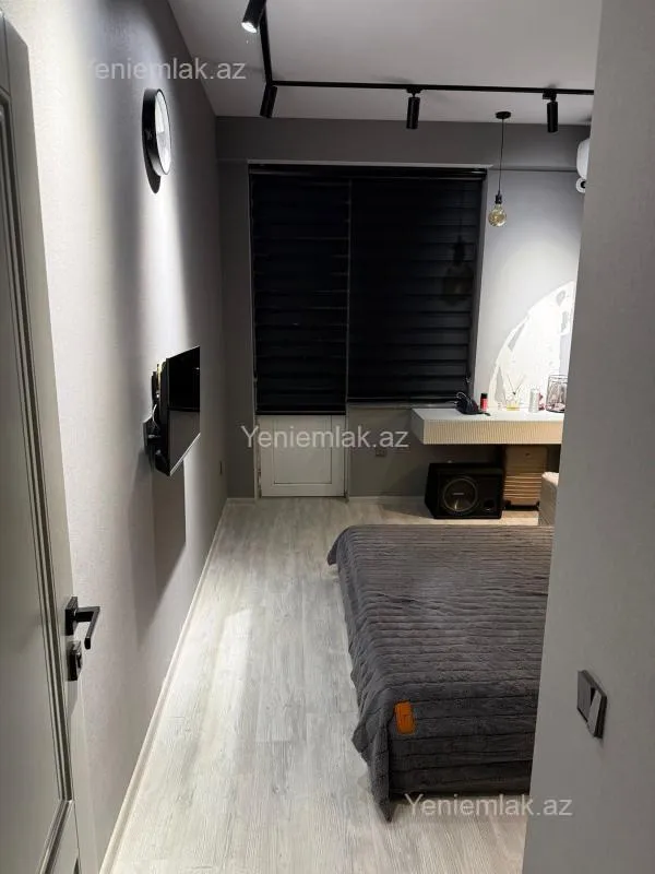 Satılır 2 otaqlı yeni tikili 64 m²