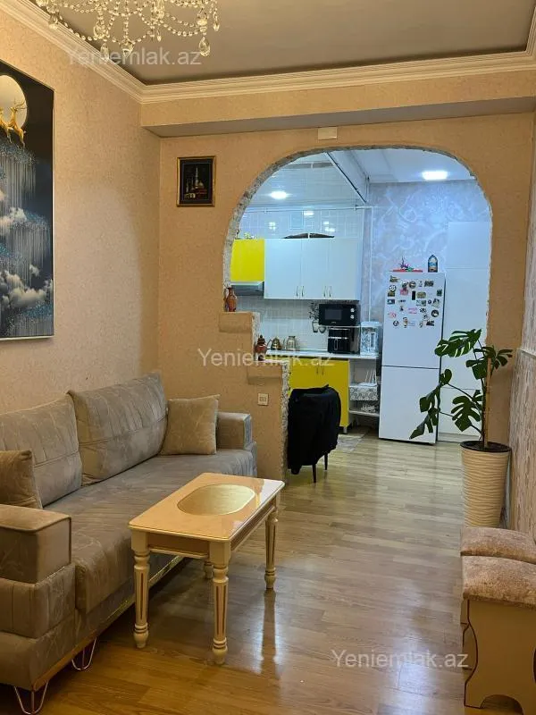 Satılır 2 otaqlı yeni tikili 70 m²