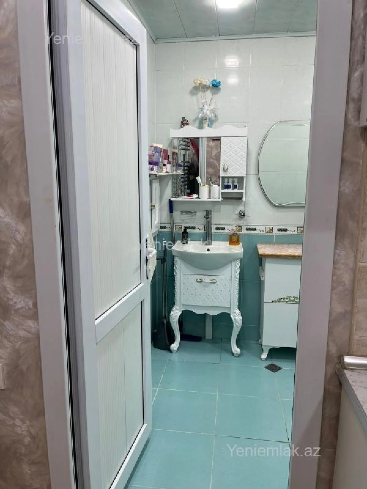 Satılır 2 otaqlı yeni tikili 70 m²