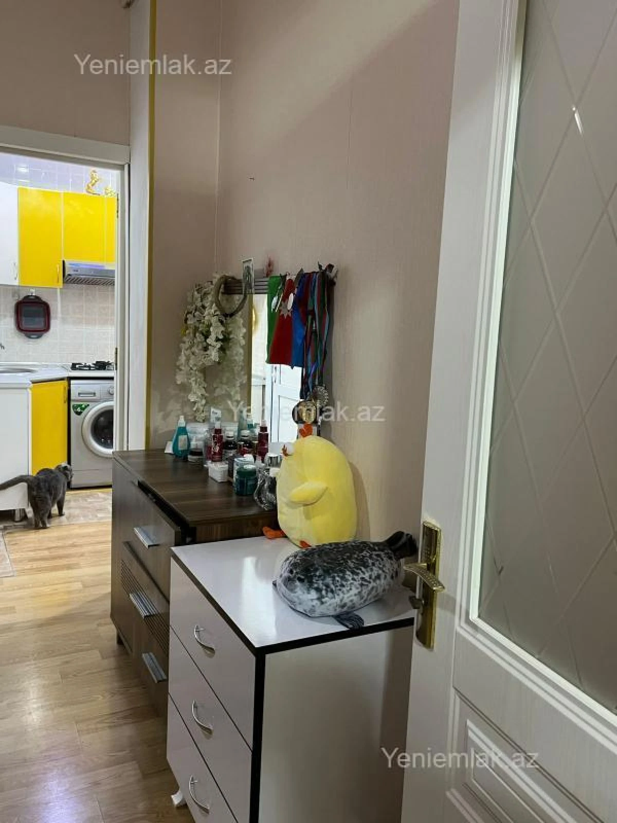 Satılır 2 otaqlı yeni tikili 70 m²