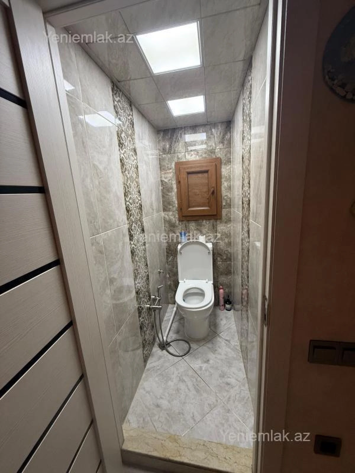 Satılır 3 otaqlı köhnə tikili 75 m²