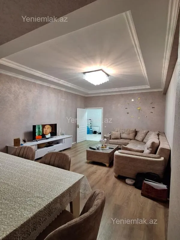 Satılır 2 otaqlı yeni tikili 58 m²
