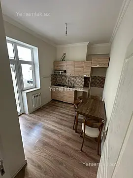 Satılır 3 otaqlı yeni tikili 75 m²