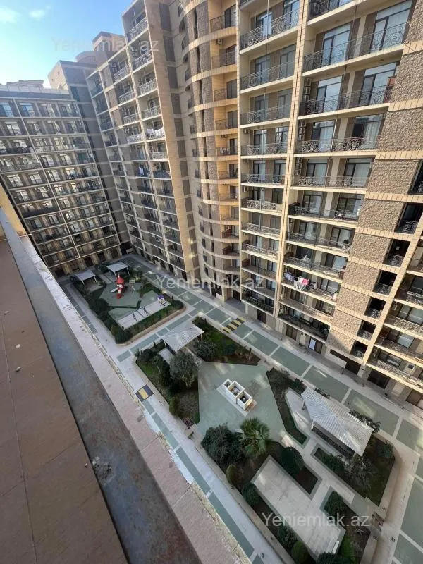 Satılır 3 otaqlı yeni tikili 138 m²