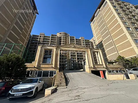 Satılır 3 otaqlı yeni tikili 138 m²