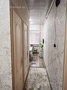 Satılır 2 otaqlı köhnə tikili 60 m²