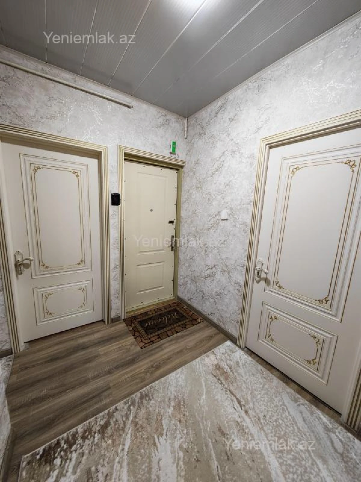 Satılır 2 otaqlı köhnə tikili 60 m²