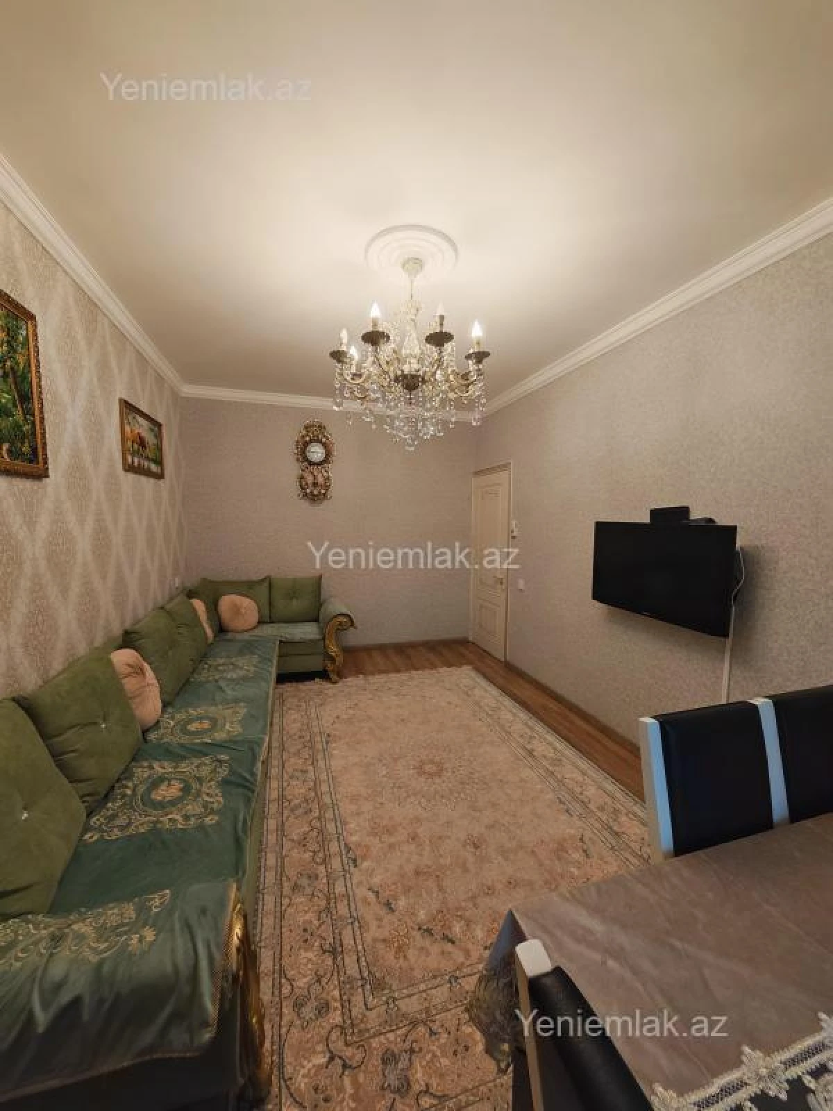 Satılır 2 otaqlı köhnə tikili 60 m²