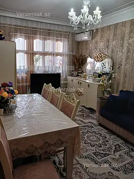 Satılır 3 otaqlı köhnə tikili 70 m²