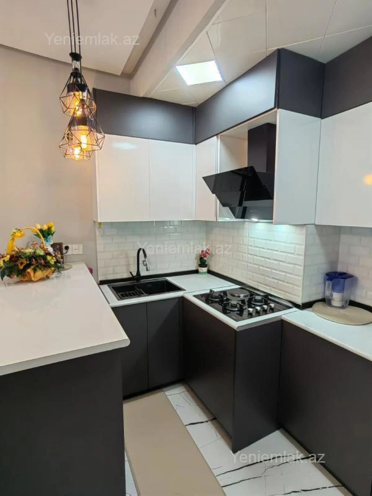 Satılır 2 otaqlı yeni tikili 55 m²