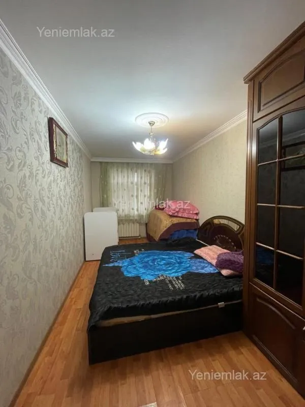 Satılır 3 otaqlı köhnə tikili 68 m²