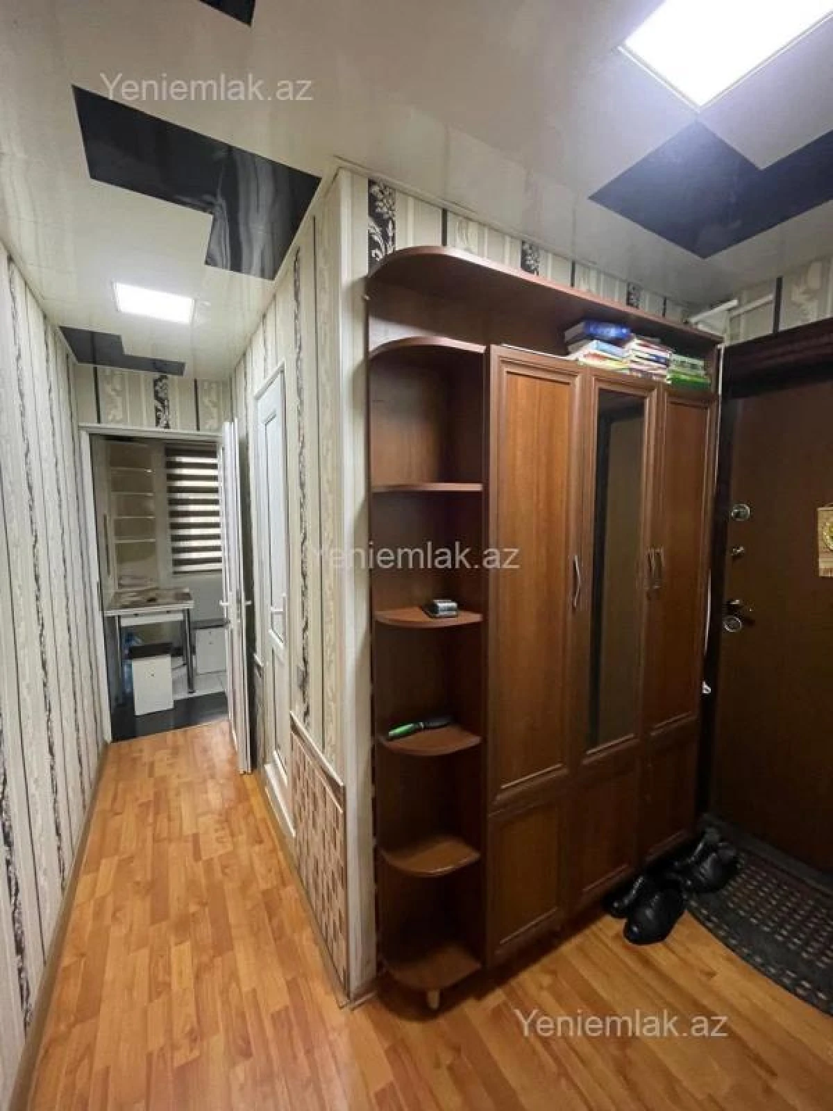 Satılır 3 otaqlı köhnə tikili 68 m²