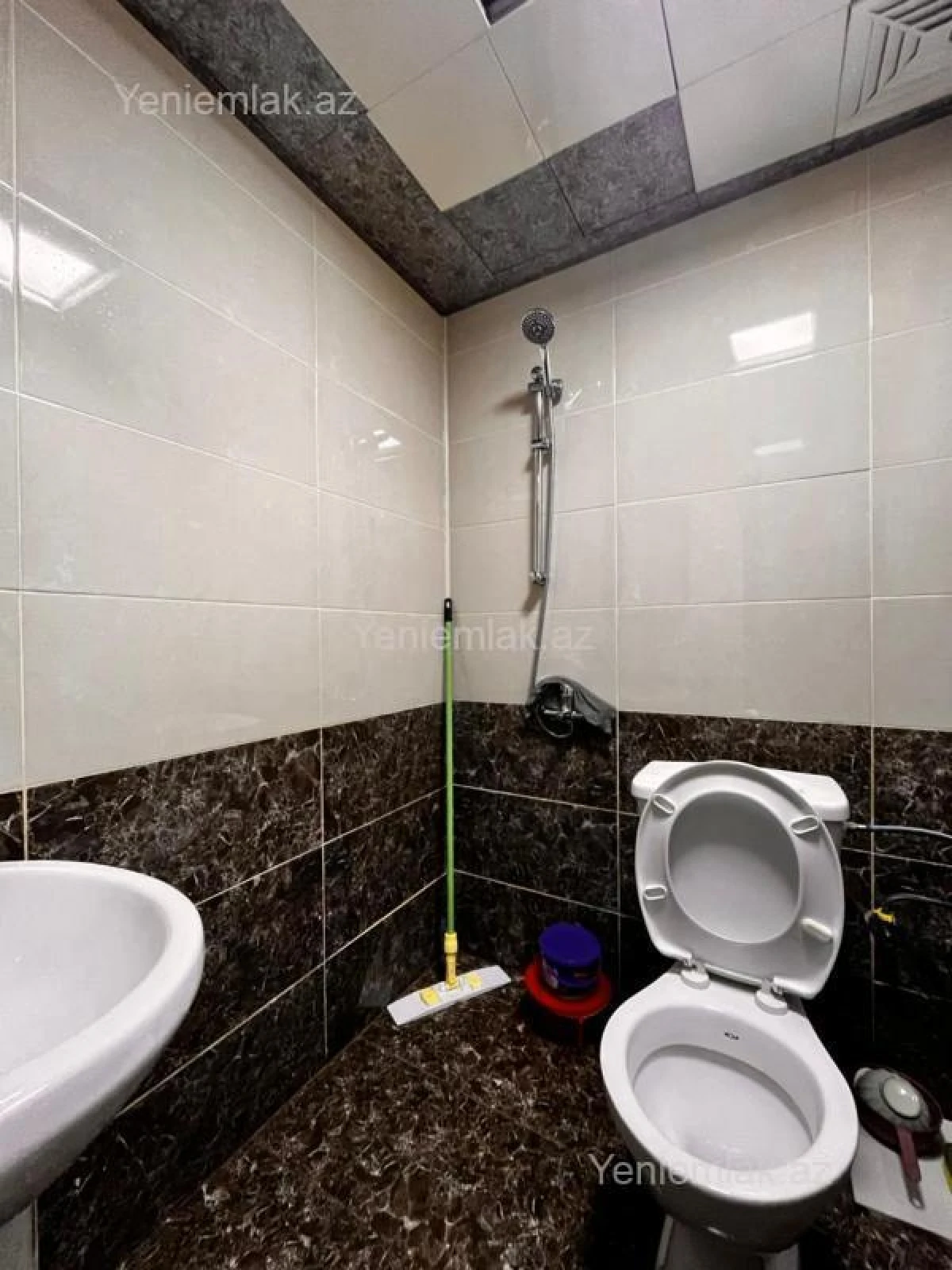 Satılır 5 otaqlı həyət evi 120 m²
