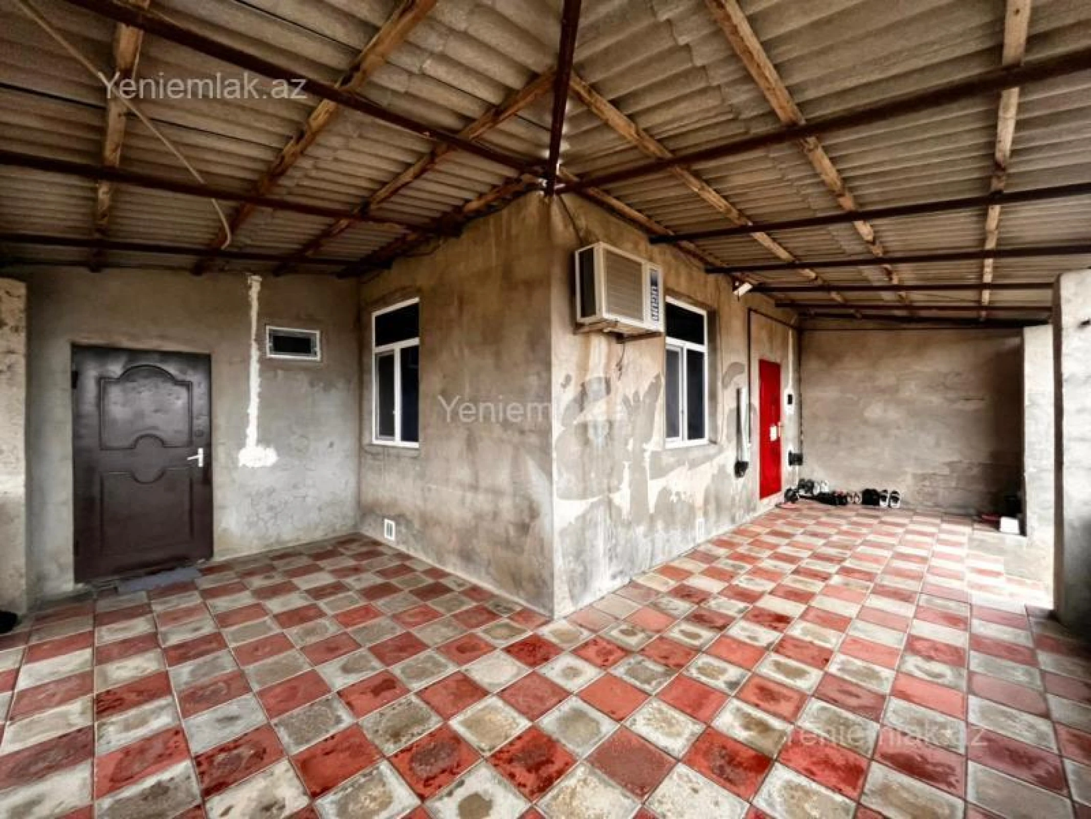 Satılır 5 otaqlı həyət evi 120 m²