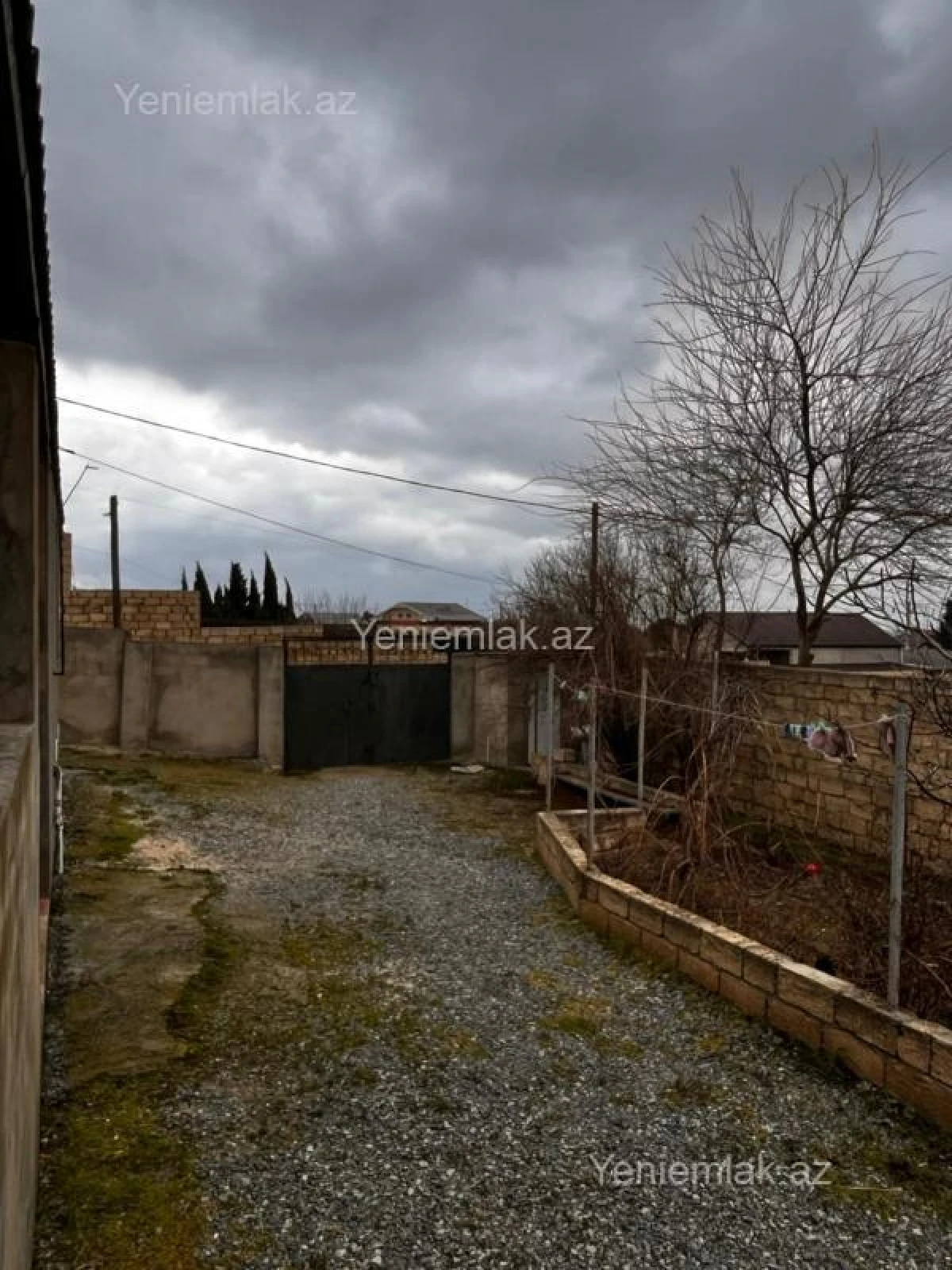 Satılır 5 otaqlı həyət evi 120 m²