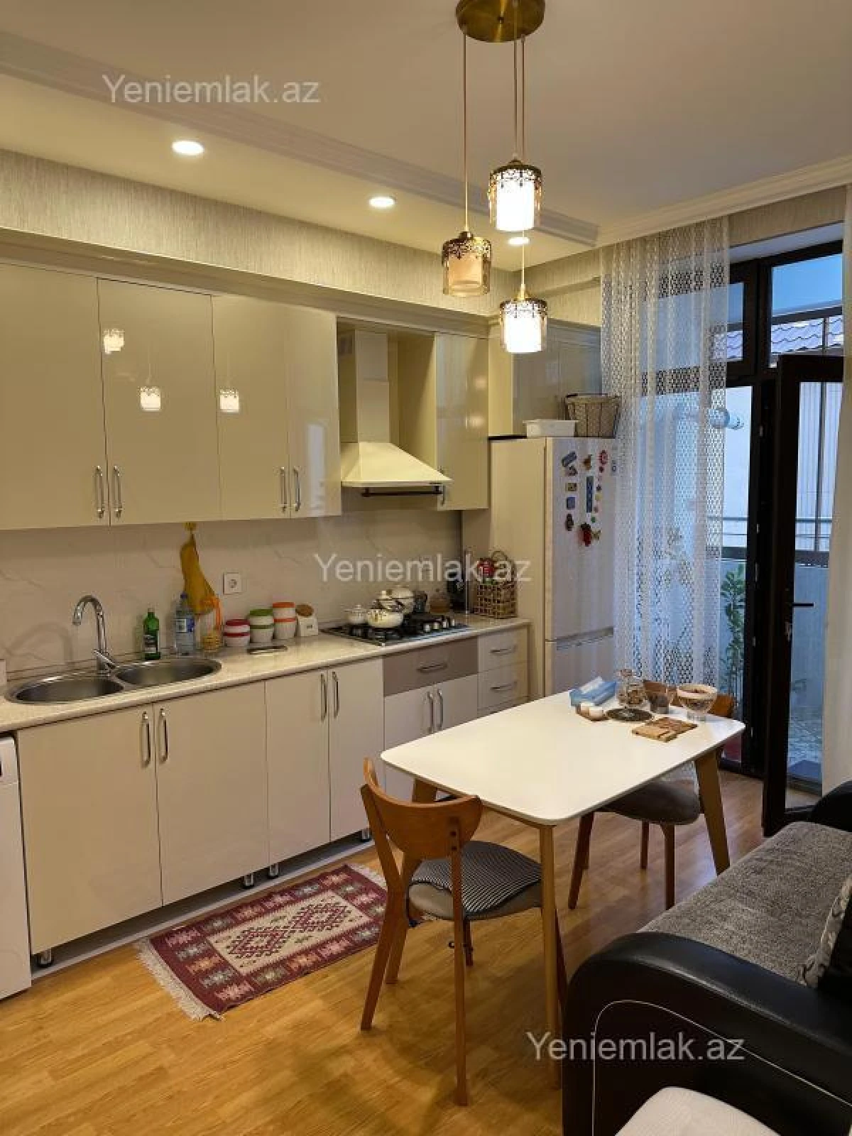 Satılır 3 otaqlı yeni tikili 97 m²