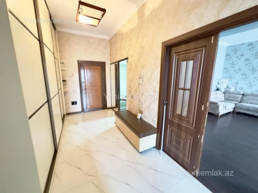 Satılır 4 otaqlı yeni tikili 164 m²