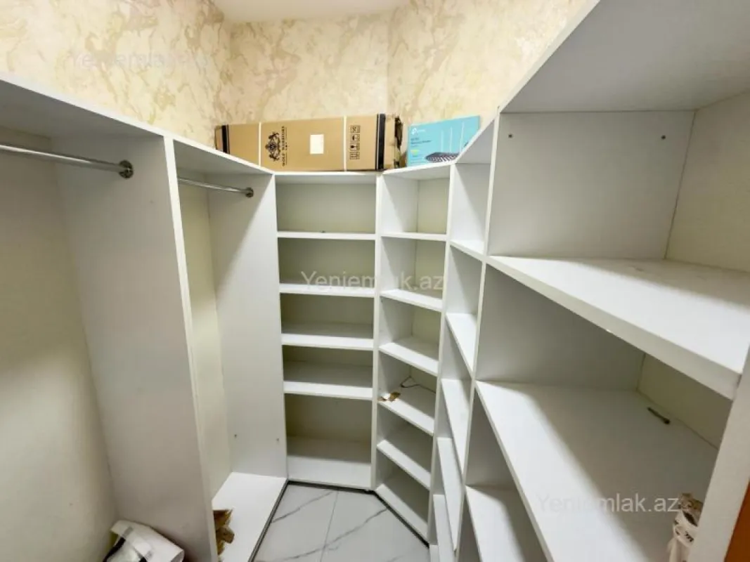 Satılır 4 otaqlı yeni tikili 164 m²