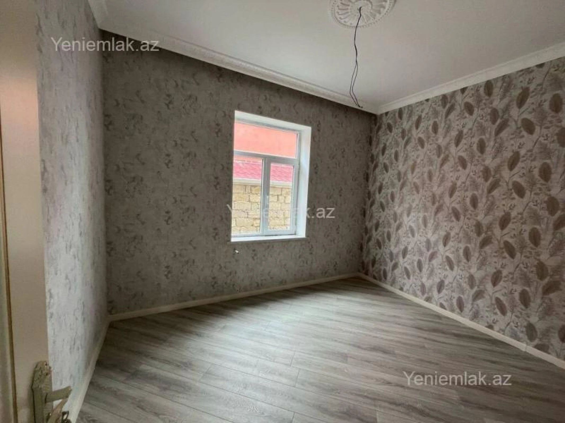 Satılır 2 otaqlı yeni tikili 50 m²