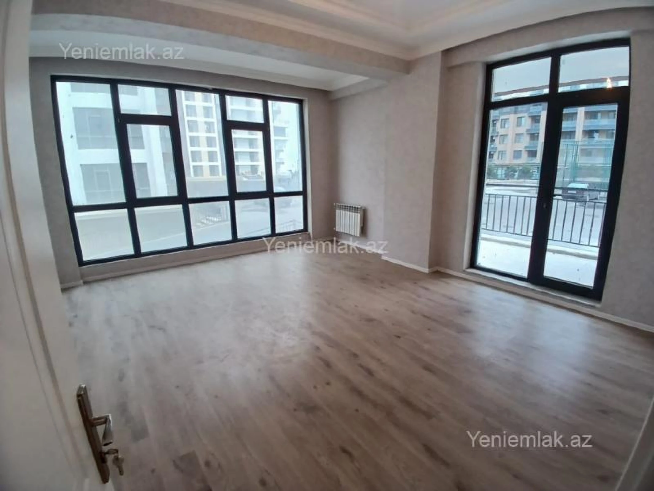Satılır 2 otaqlı yeni tikili 99 m²