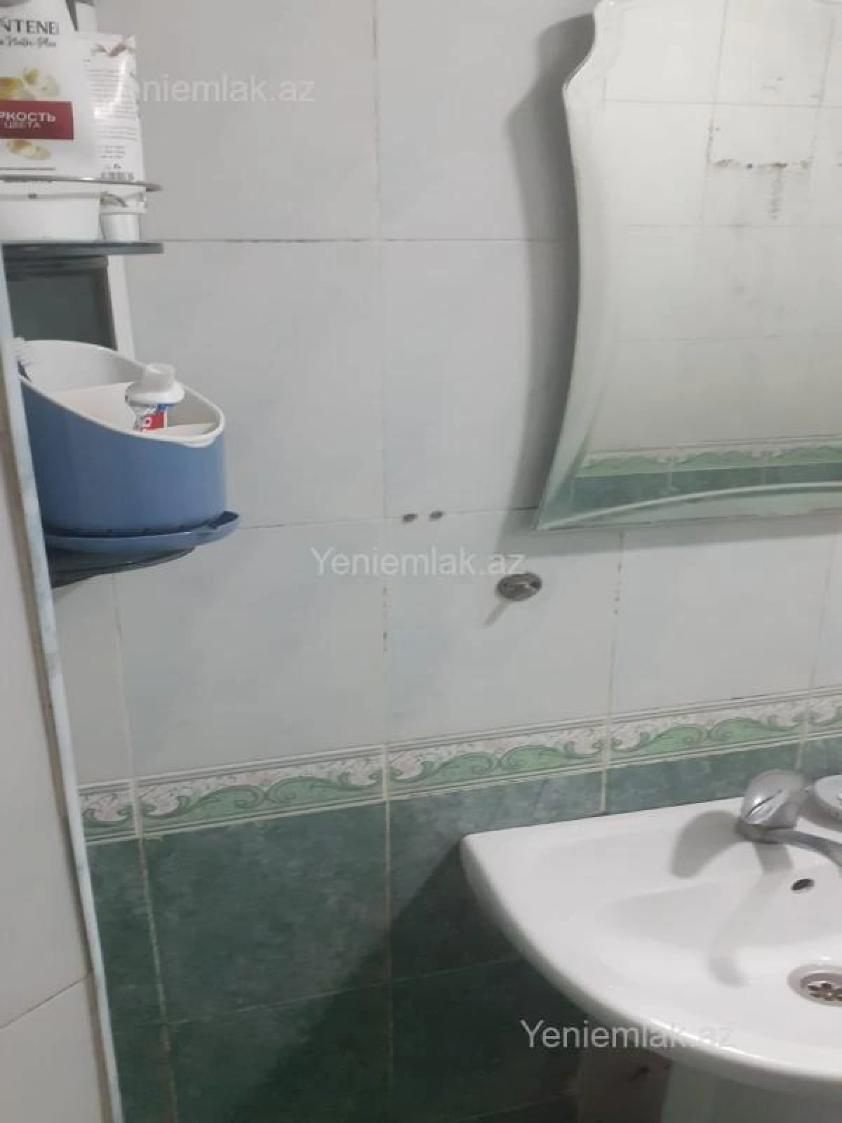 Satılır 3 otaqlı köhnə tikili 80 m²