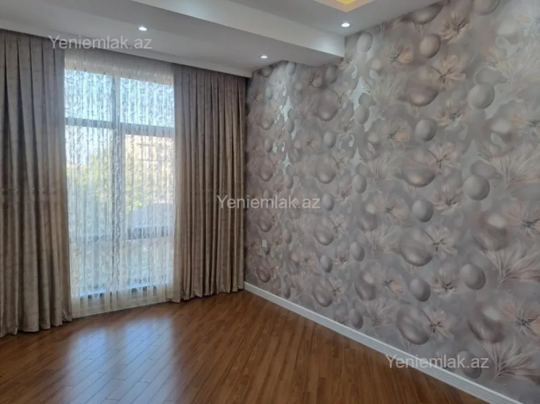 Satılır 2 otaqlı yeni tikili 85 m²