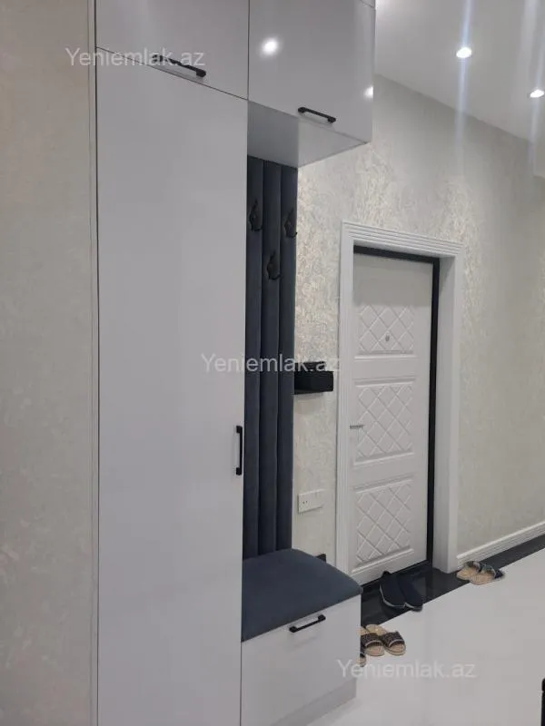 Satılır 2 otaqlı yeni tikili 85 m²