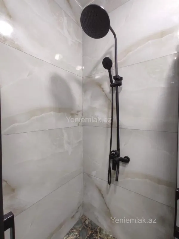 Satılır 2 otaqlı yeni tikili 85 m²