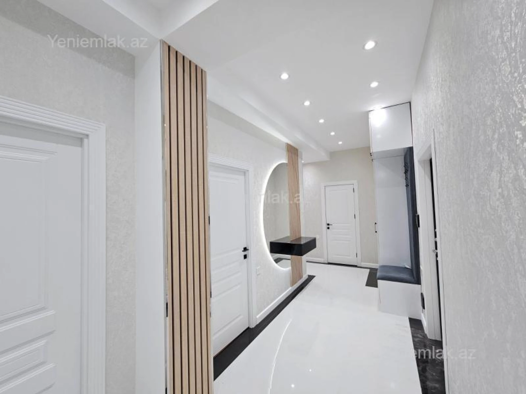 Satılır 2 otaqlı yeni tikili 85 m²