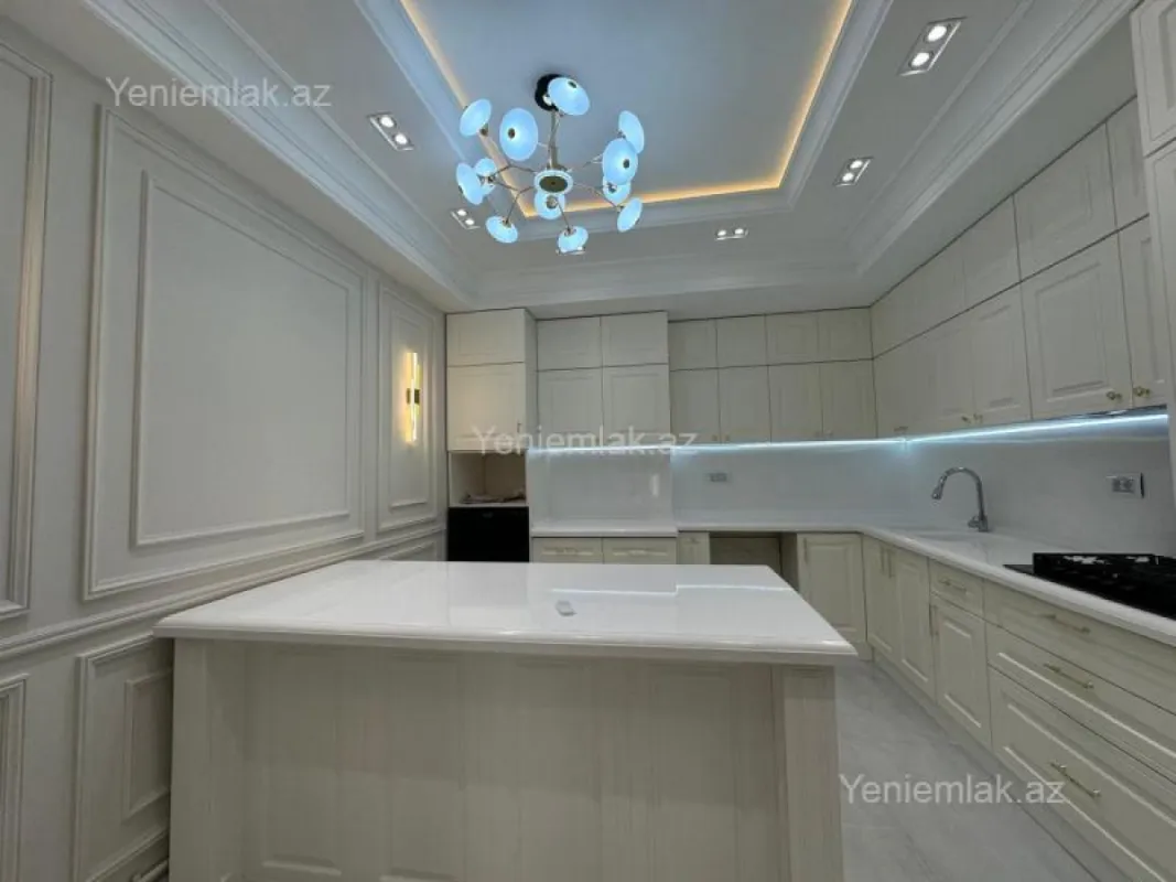 Satılır 4 otaqlı yeni tikili 171 m²
