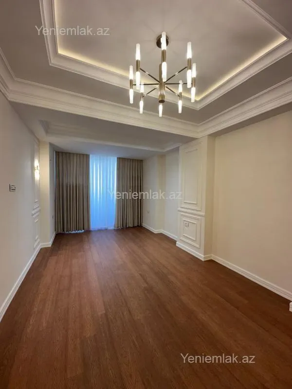 Satılır 4 otaqlı yeni tikili 171 m²