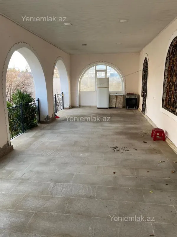 Satılır 4 otaqlı həyət evi 150 m²