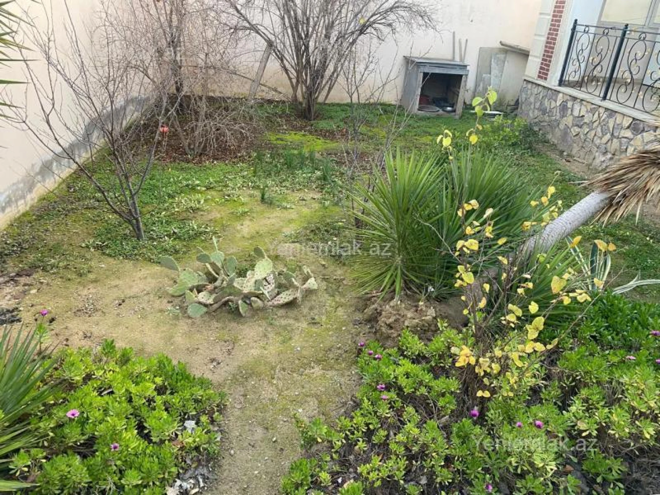 Satılır 4 otaqlı həyət evi 150 m²