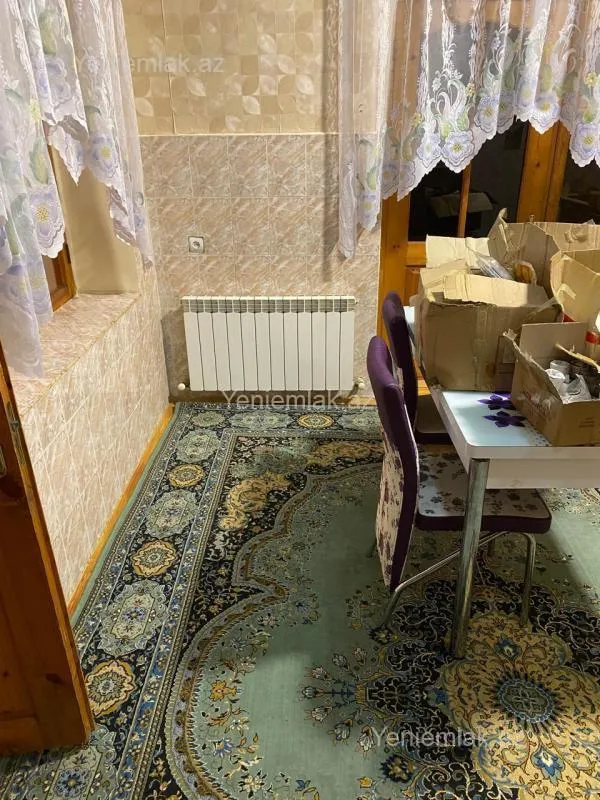 Satılır 4 otaqlı həyət evi 150 m²