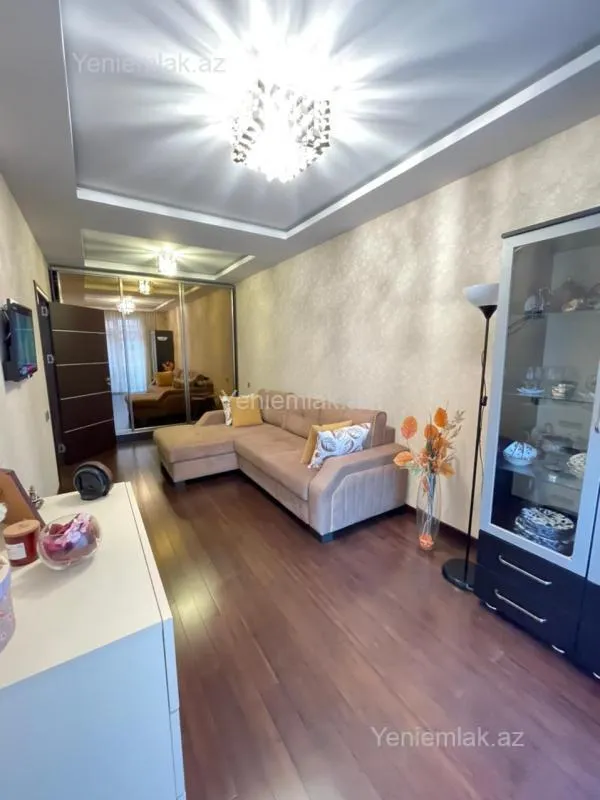 Satılır 1 otaqlı yeni tikili 47 m²