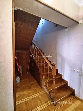 Satılır 5 otaqlı yeni tikili 150 m²