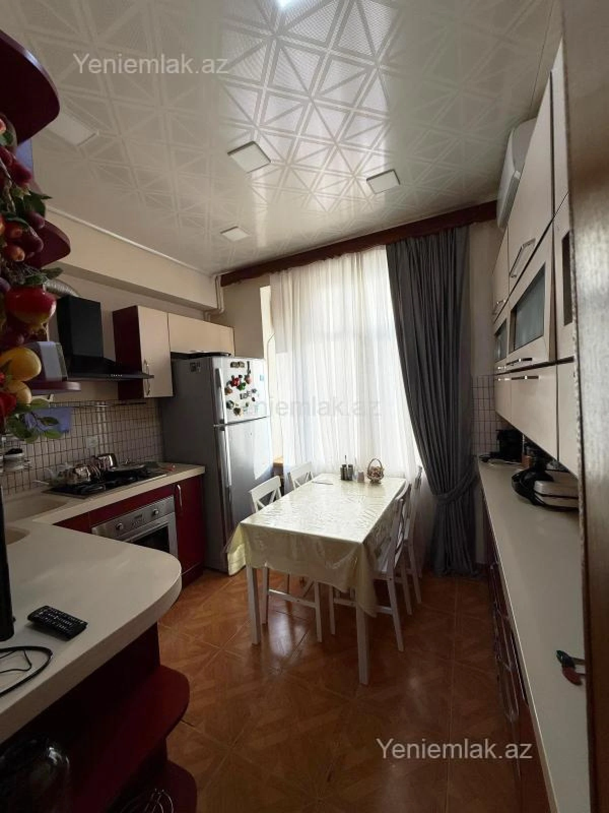 Satılır 5 otaqlı yeni tikili 150 m²