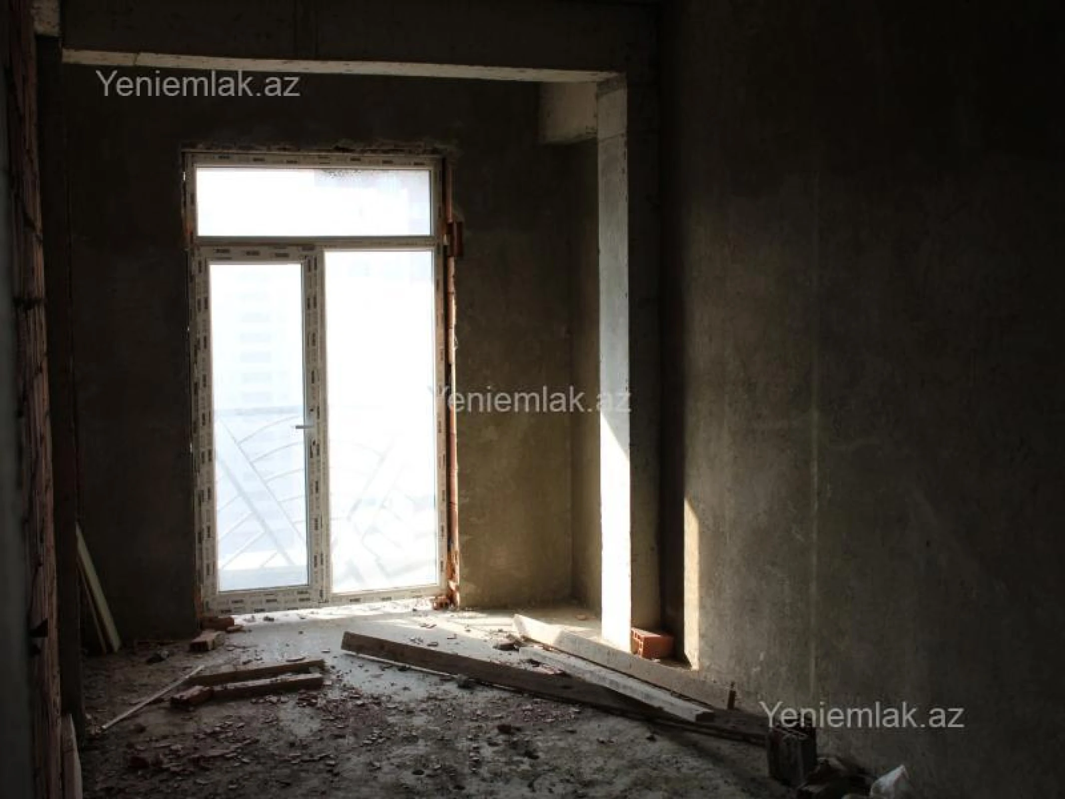 Satılır 4 otaqlı yeni tikili 185 m²