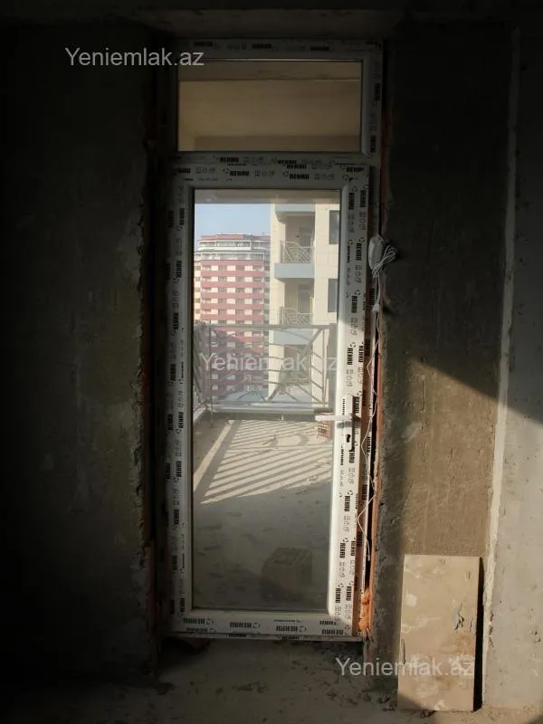 Satılır 4 otaqlı yeni tikili 185 m²