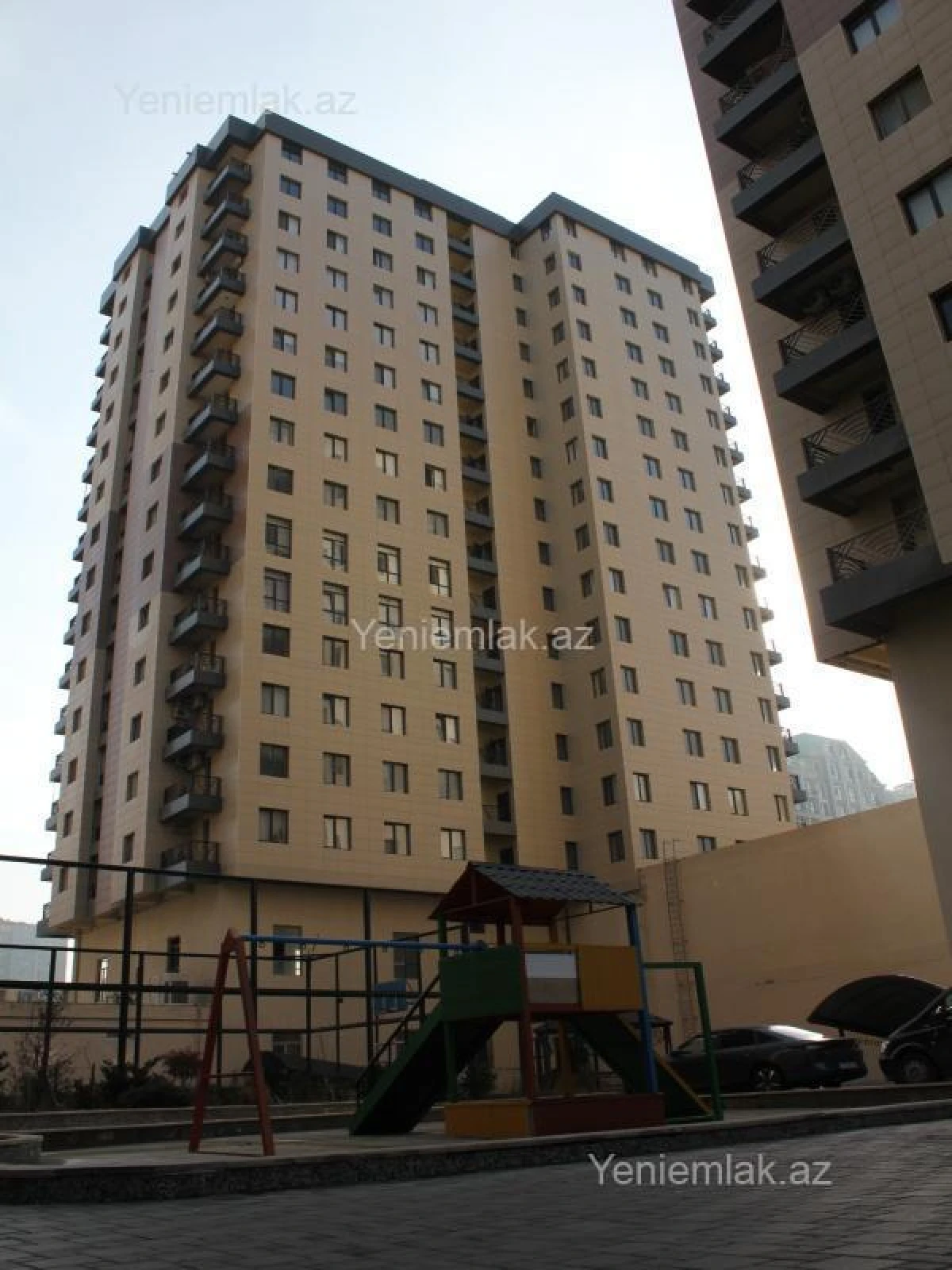 Satılır 4 otaqlı yeni tikili 185 m²